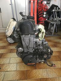 Motore lc4 ktm 690 smc