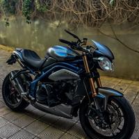 Triumph Speed Triple 1050 SE Abs