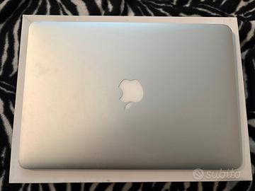 MacBook Air 13 2017 - 256GB - Argento