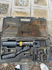 Presse idrauliche complete di Matrici