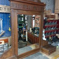 Specchiera antica intarsiata a mano