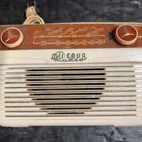 Vecchia Radio d epoca marca Minerva orig funz
