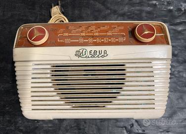 Vecchia Radio d epoca marca Minerva orig funz