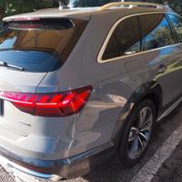 Auto tagliandata Audi