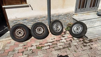 Gomme chiodate e cerchi fiat 13 neve e fango