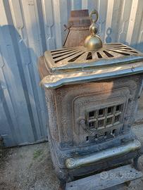 Stufa a legna in ghisa 