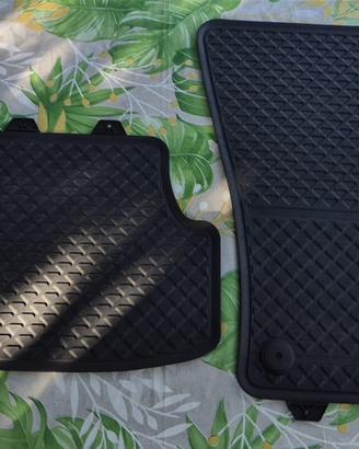 Set tapetini originali Volkswagen in gomma golf 7