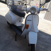Piaggio vespa 50 v