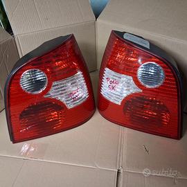 COPPIA FANALI POSTERIORE WOLKSWAGEN POLO USATI