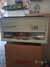 Radio giradischi antica