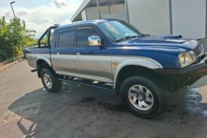 mitsubishi l200 2001 