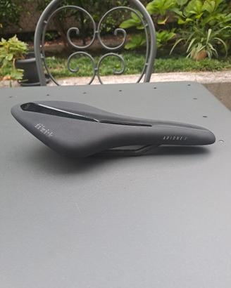 Fizik arione r1 open carbon