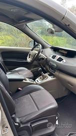 RENAULT SCENIC XMODE FULL OPTIONAL 1.5 DIESEL