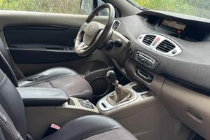 RENAULT SCENIC XMODE FULL OPTIONAL 1.5 DIESEL