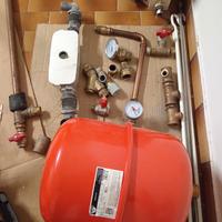 Componenti caldaia, circolatore, scambiatore, vaso