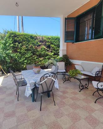 VILLA SINGOLA A FOGGIA