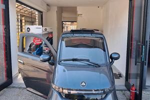 scooter cabinato elettrico senza patente