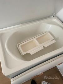 fasciatoio compreso di bagnetto