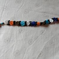 Bracciale a forma di fiori 