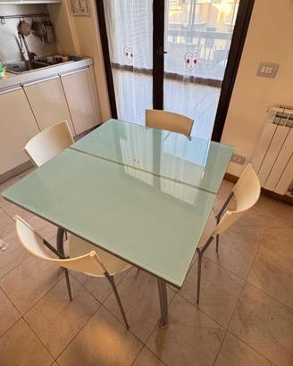Tavolo allungabile in vetro