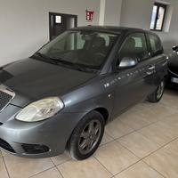 Lancia Ypsilon 1.4 Argento Ecochic GPL