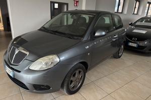 Lancia Ypsilon 1.4 Argento Ecochic GPL