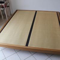 Letto giapponese 180 x 200 in legno con due tatami