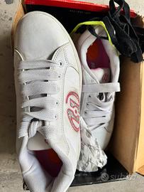 Scarpe con rotella