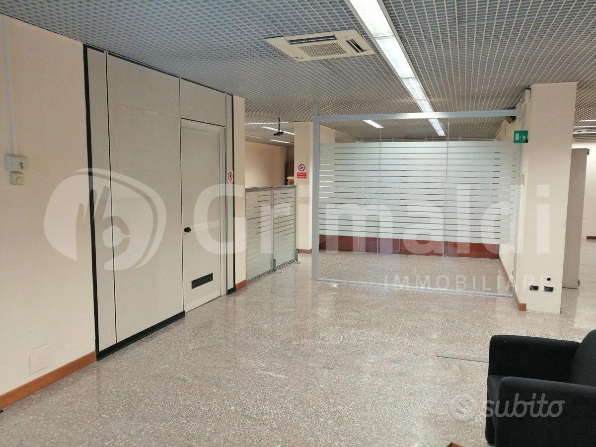 Laboratorio Perugia [Cod. rif 3191818ACG] (Ferro d