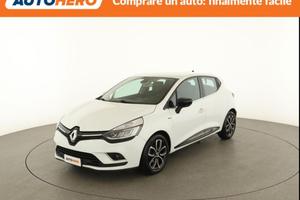 RENAULT Clio FV25277