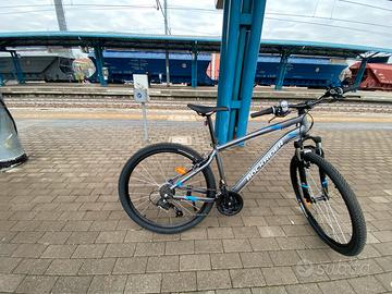 Mountain bike ROCKRIDER ST 100