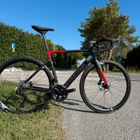 Whistle  Vaero 28'' 105 Di2 2x12v Nero/Rosso