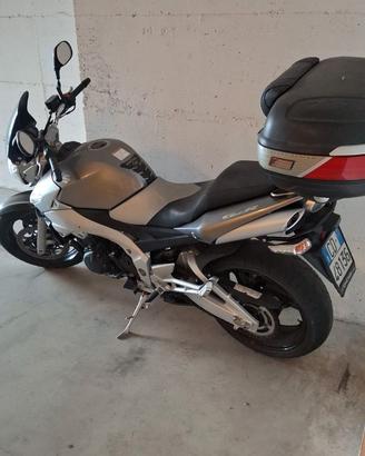Suzuki Gsr 600 2008