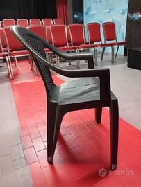 sedia impilabile di plastica regge 150 kg