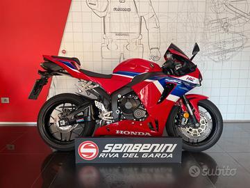 Honda CBR 600 RR 2025