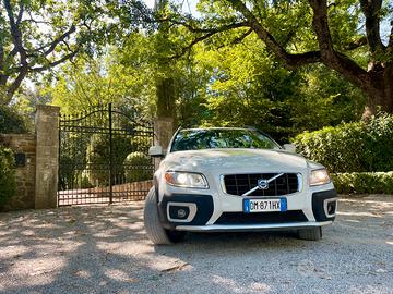 Volvo XC70 D5 Summum Manuale