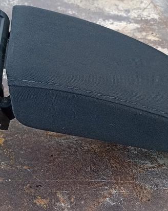 bracciolo anteriore estensibile originale golf 6