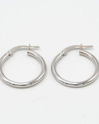 Orecchini a cerchio in oro bianco 18 kt E.227