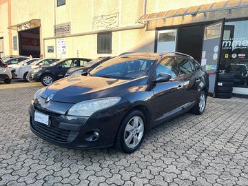 Renault Megane SporTour 1.5 dci Dynamique 110cv fa