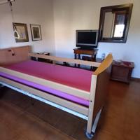 Letto per riabilitazioni elettrico