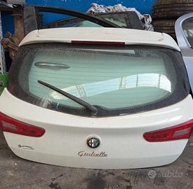 Alfa Romeo Giulietta portellone cofano portiere