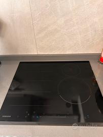 Piano cottura induzione Samsung NZ64N9777BK