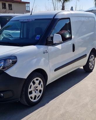 Fiat DOBLO 1.6 MJT 120 CV- NAVIGATORE