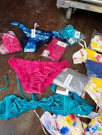 stock abbigliamento  costumi Lotti da 500 pz  €1,5