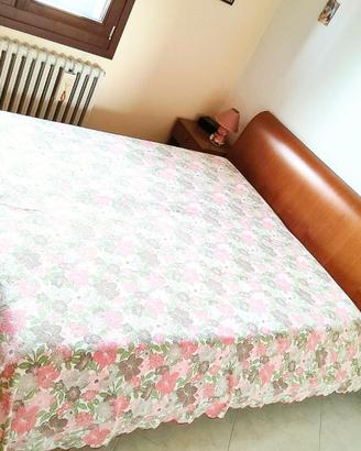 Struttura letto matrimoniale