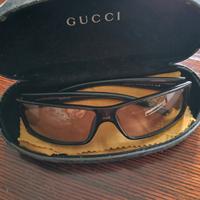 Occhiali da Sole Gucci Vintage GG 2515/S – Design