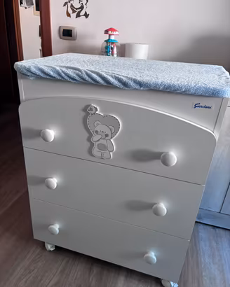 Fasciato eo bagnetto, cassettiera Giordani Nora