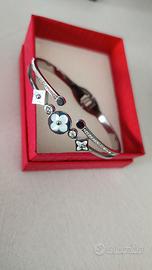 Bracciale