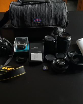 Reflex Nikon D3200 e vari obiettivi