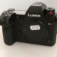 PANASONIC S1R USATA